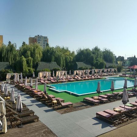 Edem Hotel チュビンスキ エクステリア 写真